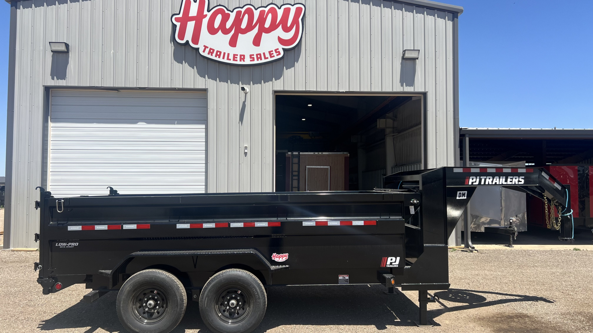 New 2026 PJ 83"x14' GN Tandem Axle Low Pro High Side Dump w/ 36" Sides – DM