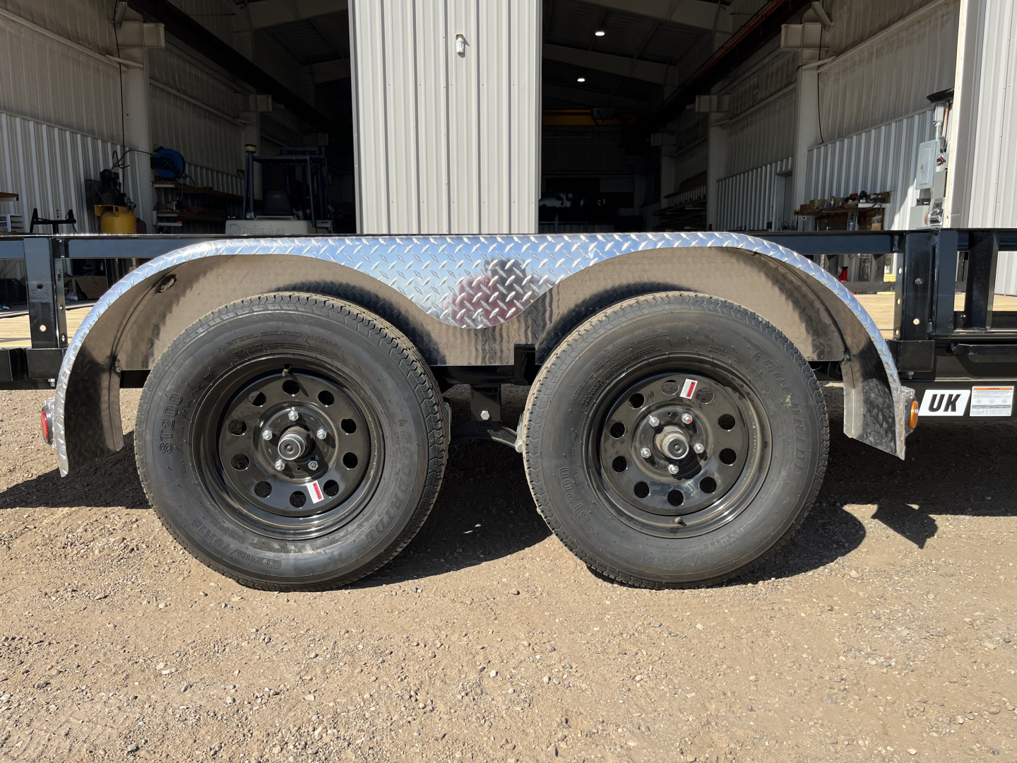 New 2026 PJ 77"x14' Tandem Axle Utility Trailer - UK