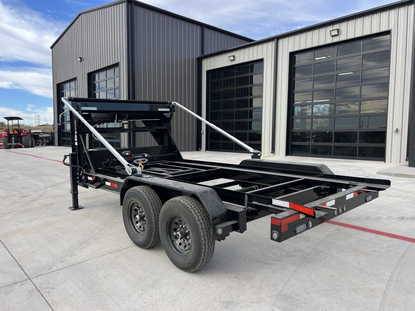 New 2026 83"x14' MAXX-D GN Roll-Off - ROX