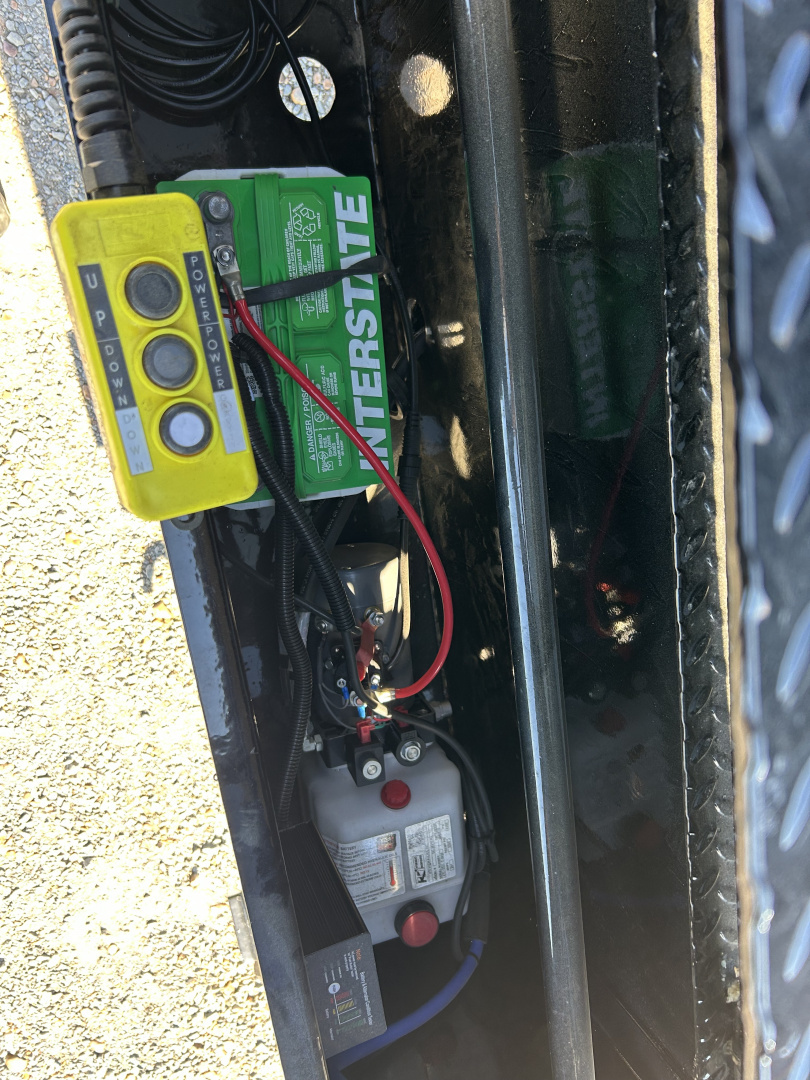 New 2026 Load Trail Gooseneck Dump Trailer | 83" x 16' 14K GVWR