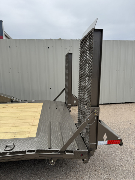 New 2026 Diamond C Trailers LPX207 20X82 Equipment Trailer