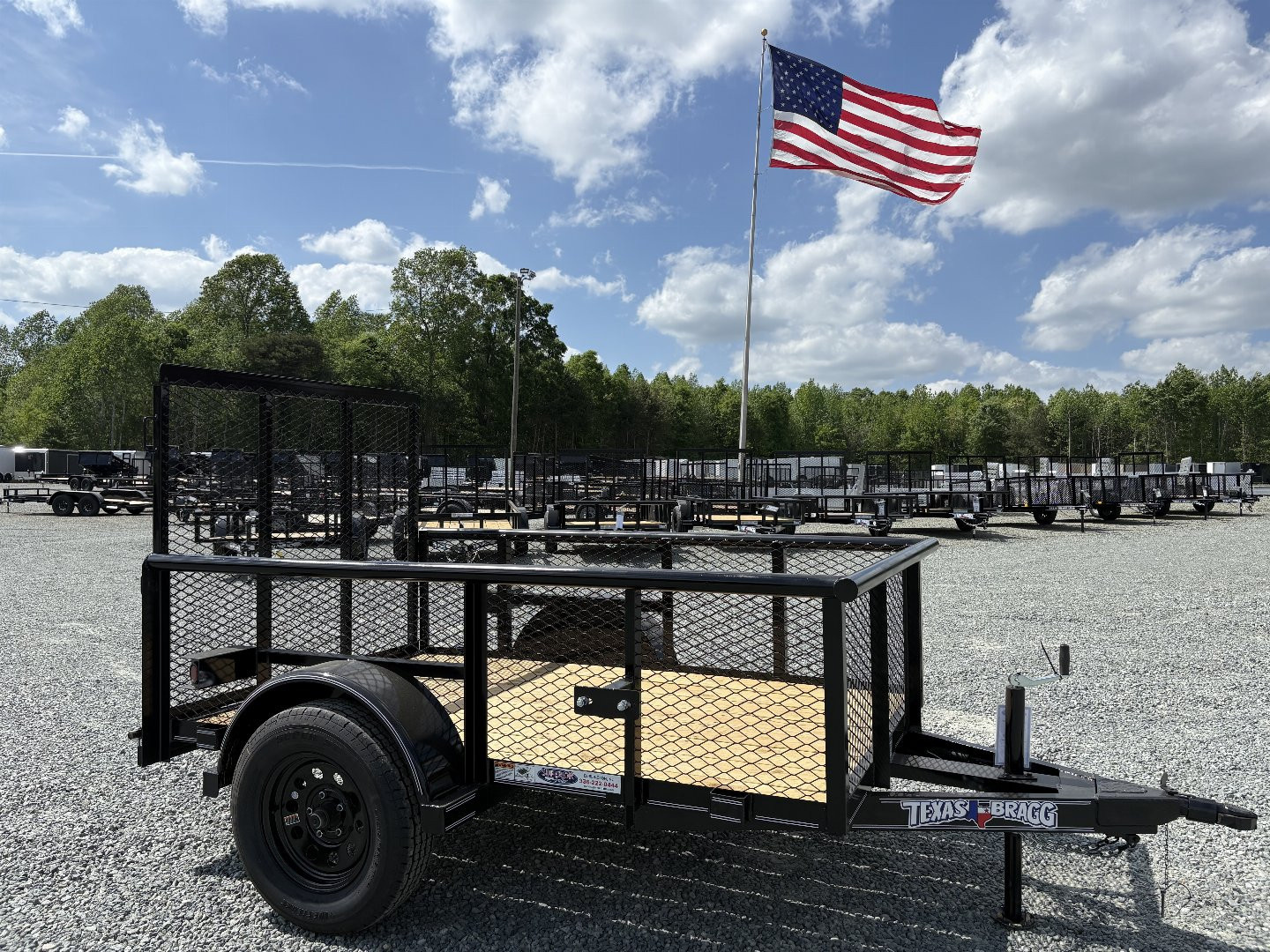 New 2025 TEXAS BRAGG TRAILERS 5X8P w/2ft Expanded Sides & Tailgate Utility Trailer