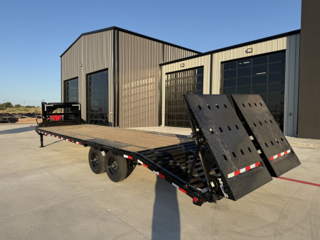 New 2026 PJ 102”x30’ Quest Gooseneck Flatbed w/ Singles – LQ