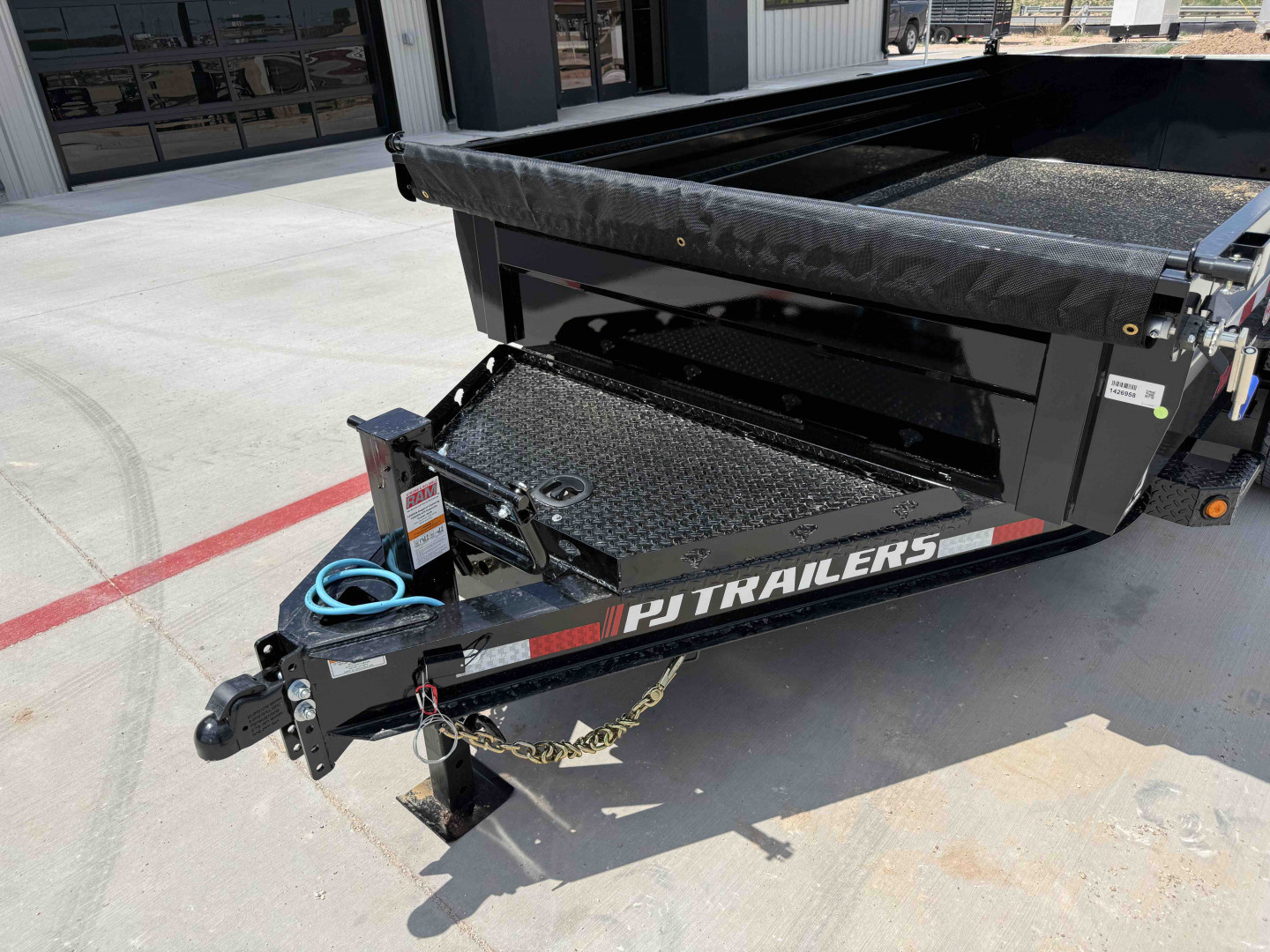 New 2026 PJ 83"x14' BP Tandem Axle Low Pro Dump w/ 24" Sides – DL