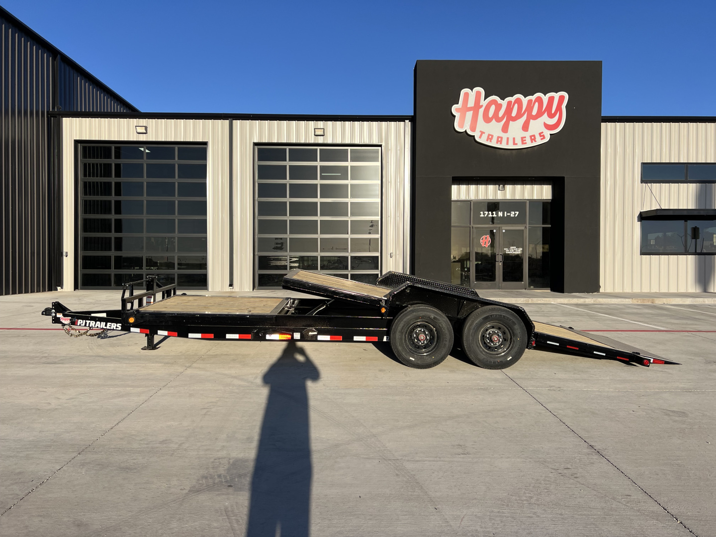 New 2026 PJ 82"x22' Heavy-Duty Equipment Tilt Trailer – TJ