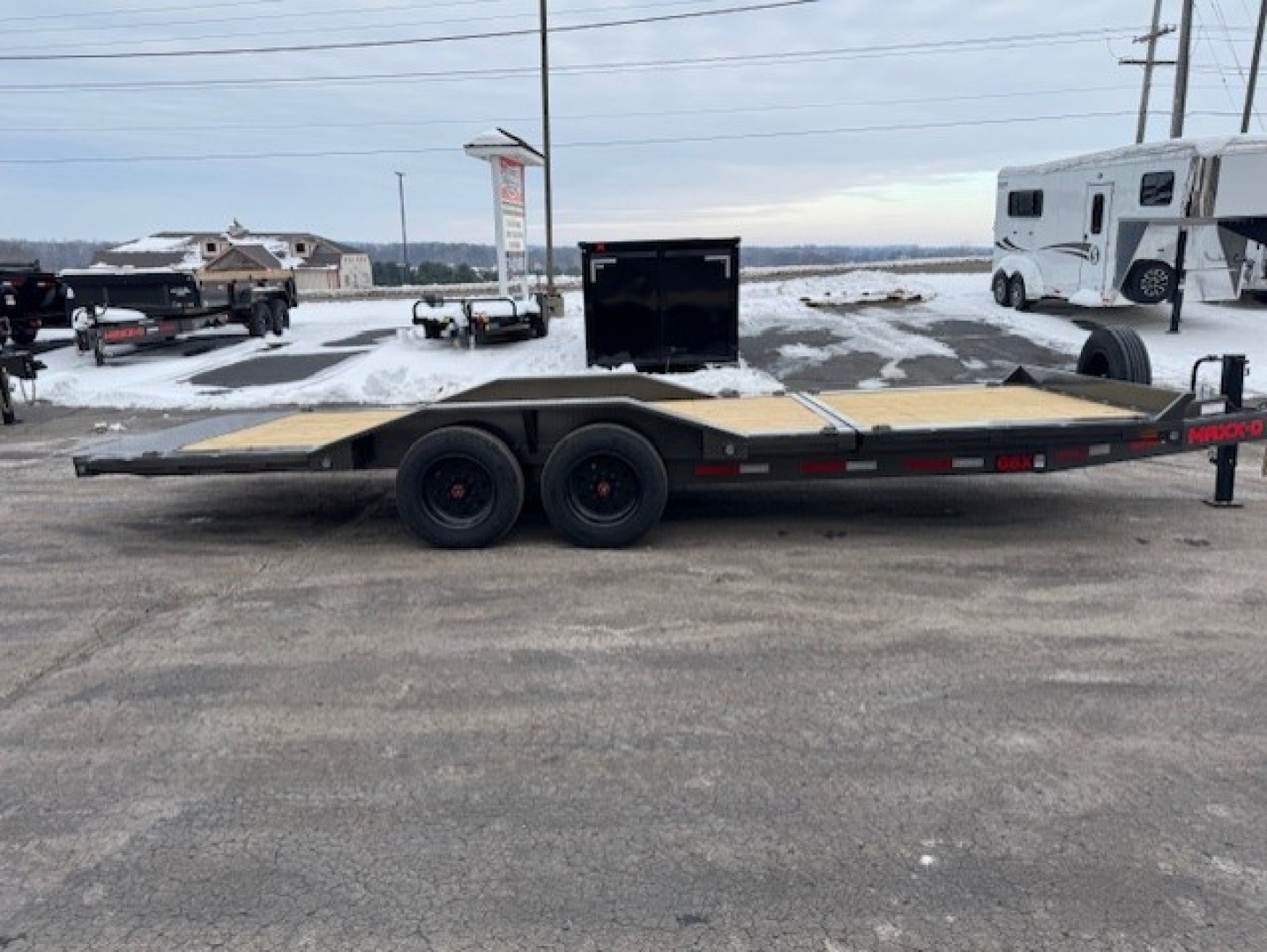 New 2026 MAXX-D G8X10222 Tilt Trailer