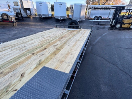New 2026 MAXX-D DOX10224 Deckover Trailer