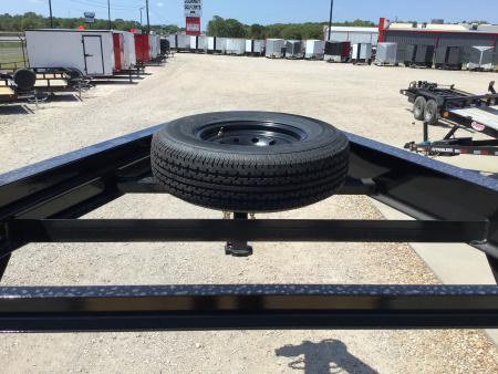 New 2026 PJ 83"x24' Gooseneck Equipment Tilt Trailer – T6