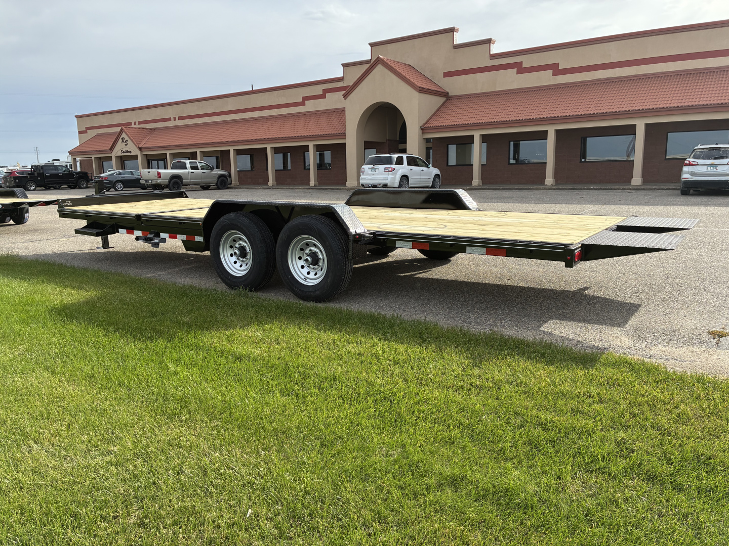 New 2026 Delta 27TB Bumper Tilt 22' Flatbed Trailer