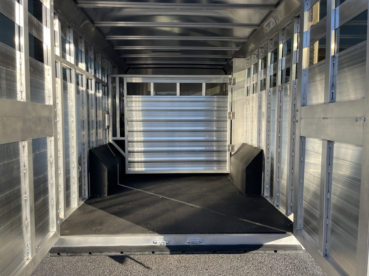 New 2026 Merhow Trailers STOCK COMBO 14' Stock / Stock Combo Trailer