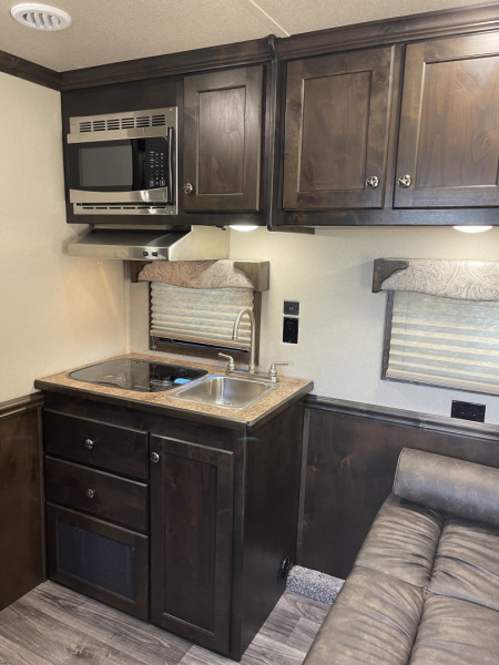 New 2026 Merhow Trailers STOCK COMBO 14' Stock / Stock Combo Trailer