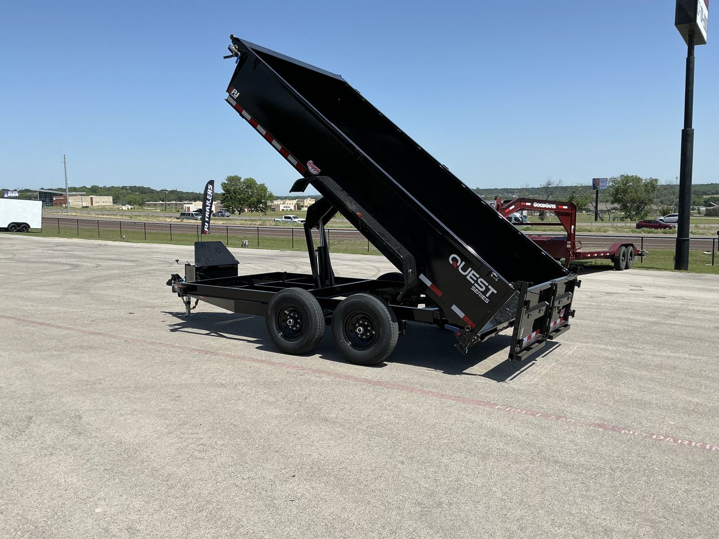 New 2026 PJ 83"x14' BP Tandem Axle Dump w/ 24" Sides – D7