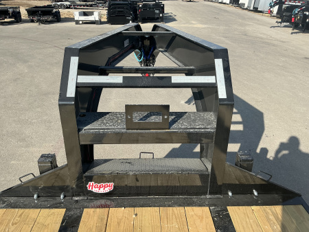 New 2026 PJ 102"x32' GN Low Pro Hydraulic Dovetail w/ Duals - LY