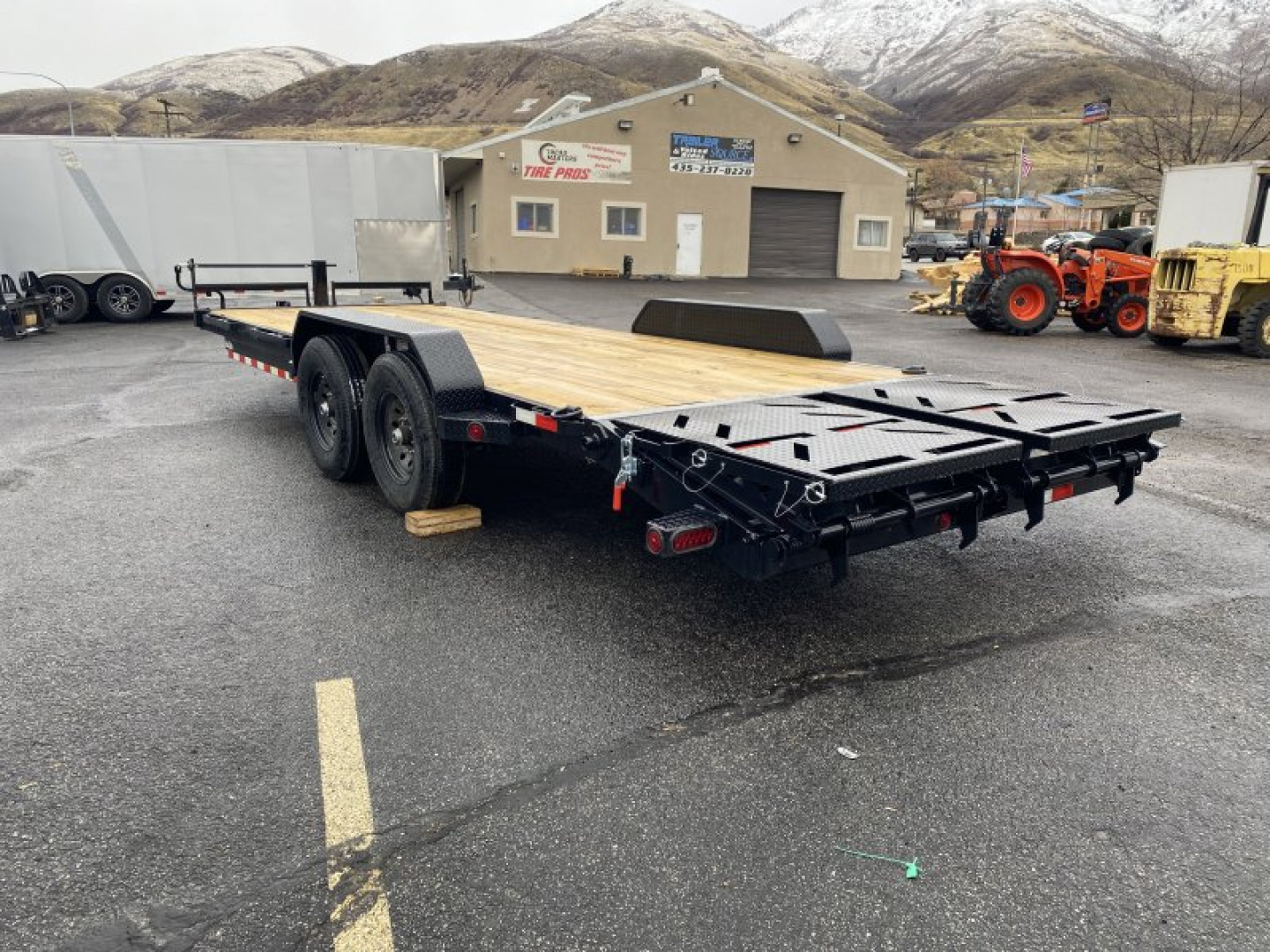 New 2026 Iron Bull ETB Car Hauler