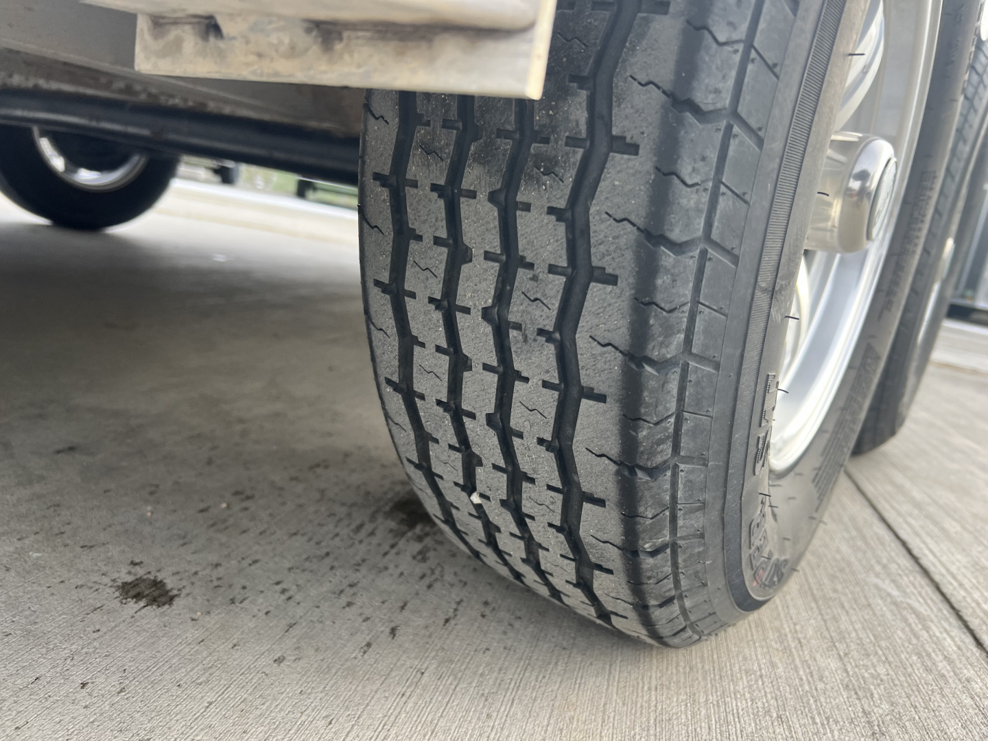 Used 2017 ALUMA 18 ft ALL ALUMINUM Car Trailer Aluminum Floor All aluminum construction