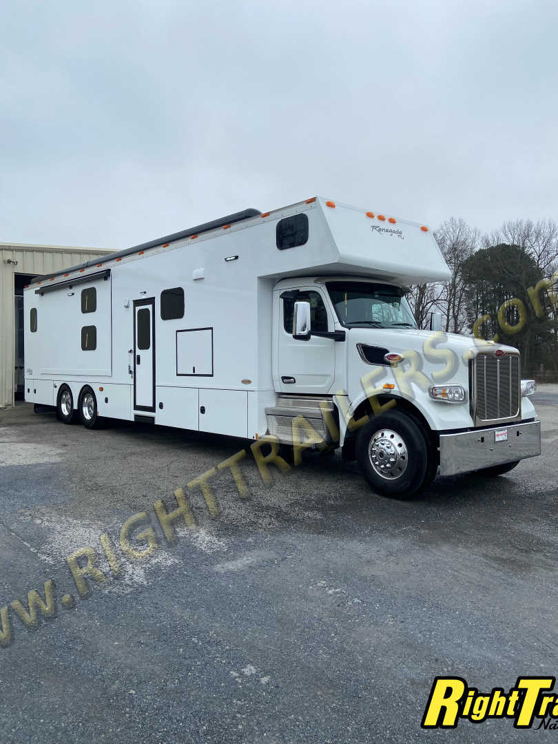 New 2026 Renegade RV Motorhome Peterbilt 567 45CBF- 2 Full Baths & Bunk Beds!