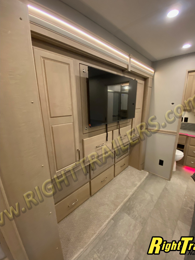 New 2026 Renegade RV Motorhome Peterbilt 567 45CBF- 2 Full Baths & Bunk Beds!