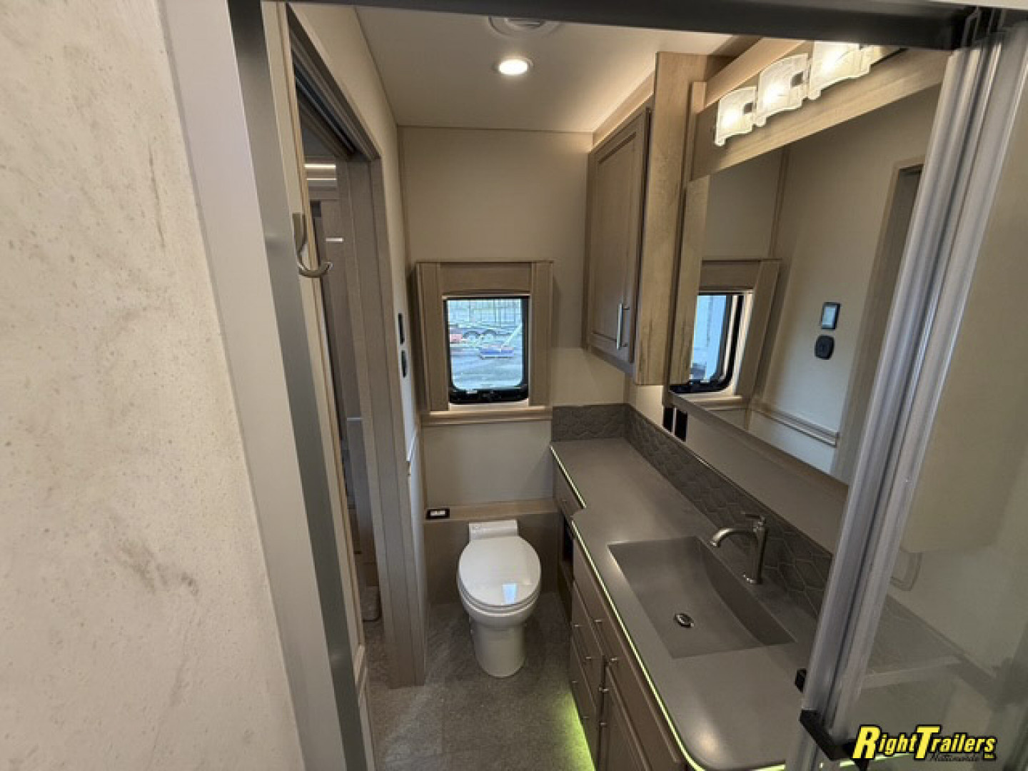 New 2026 Renegade RV Motorhome Peterbilt 567 45CBF- 2 Full Baths & Bunk Beds!