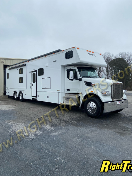 New 2026 Renegade RV Motorhome Peterbilt 567 45CBF- 2 Full Baths & Bunk Beds!