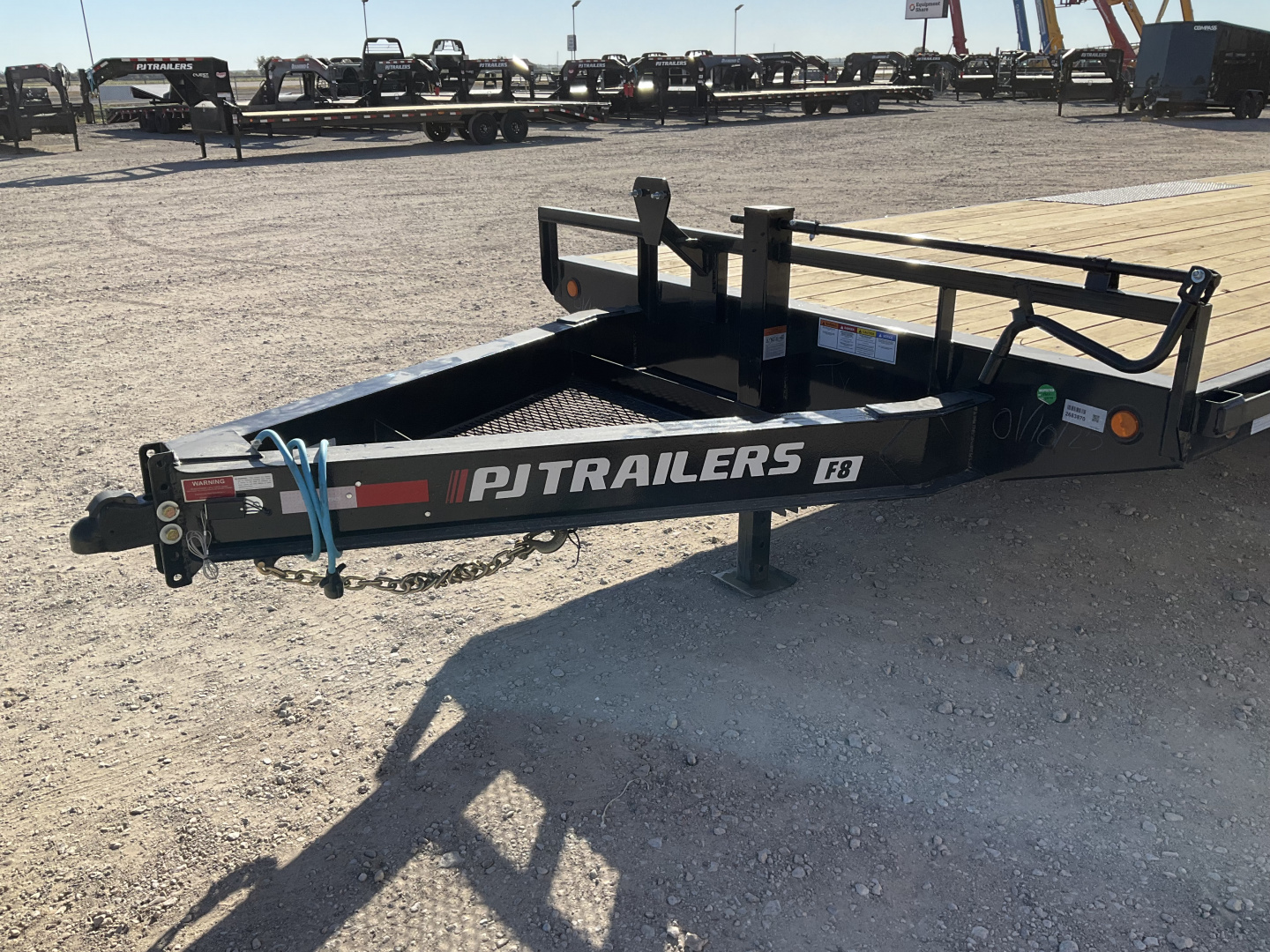New 2026 PJ 102"x20' BP 8" I-Beam Deckover Trailer – F8