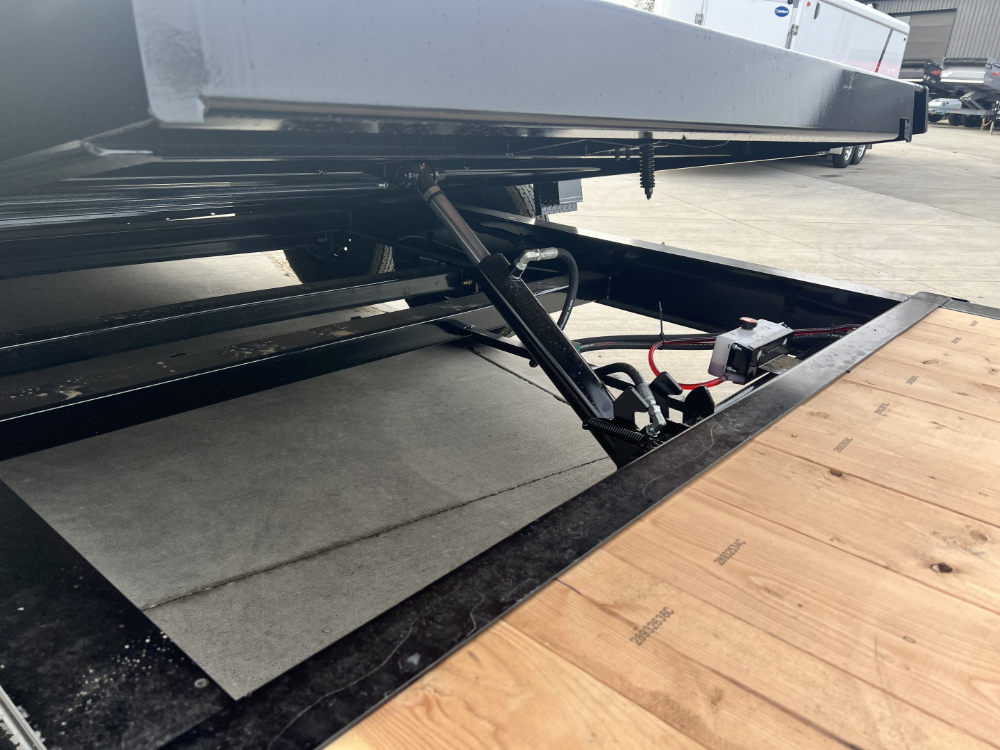 New LOWEST PRICES New 2026 Double A 20'= 16' Tilt +4' flat 14K Gravity Tilt HEAVY DUTY Trailer