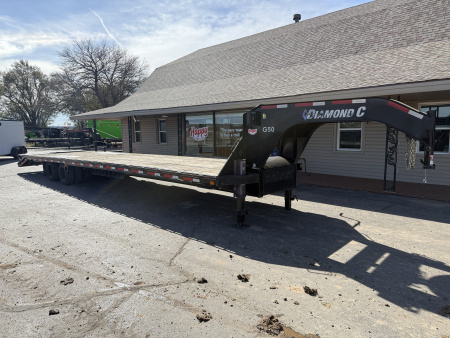 2020 Diamond C 102"x40' Engineered Beam FMAX212 w/ Max Ramps