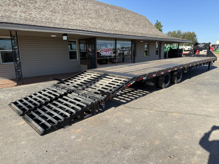 Used 2020 Diamond C 102"x40' Engineered Beam FMAX212 w/ Max Ramps