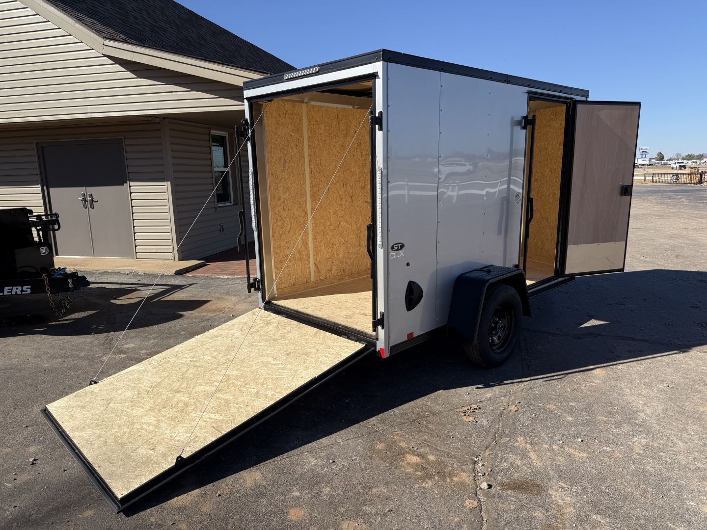 New 2026 Look 5'x10' Enclosed Cargo Trailer - ST DLX