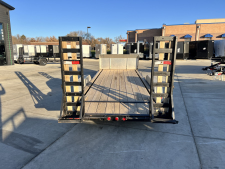 Used 2020 PJ 20 foot 2-3500lb axles=7K Car or snow bear trailer