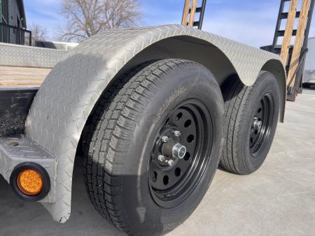 Used 2015 PJ 20 foot 2-3500lb axles=7K Car or snow bear trailer