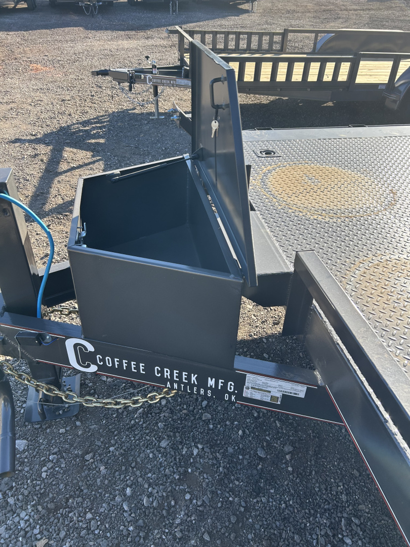 New 2026 Coffee Creek MFG 102"x18' Tandem Axles Car Hauler