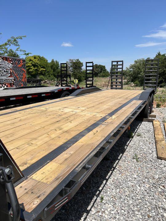 New 2026 Coffee Creek MFG 102"x28' Tandem Axles Equipment Trailer-GOOSENECK
