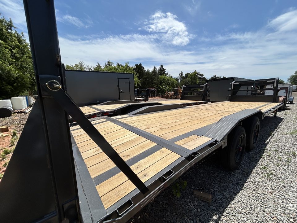 New 2026 Coffee Creek MFG 102"x28' Tandem Axles Equipment Trailer-GOOSENECK