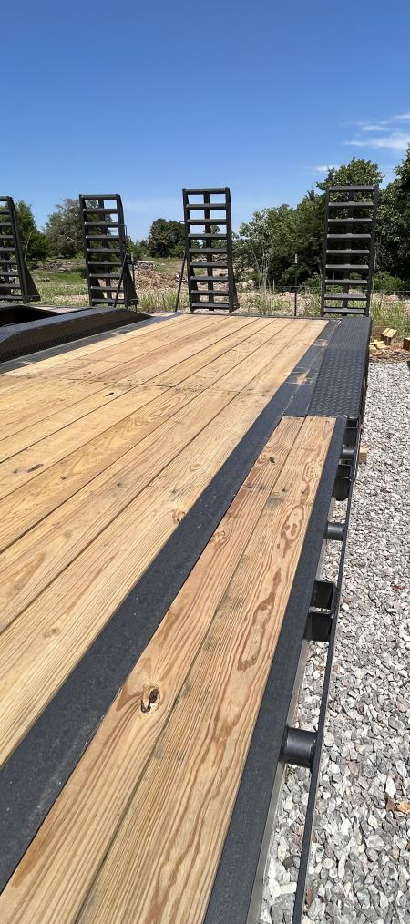 New 2026 Coffee Creek MFG 102"X26' Tandem Axles Equipment Trailer- GOOSENECK