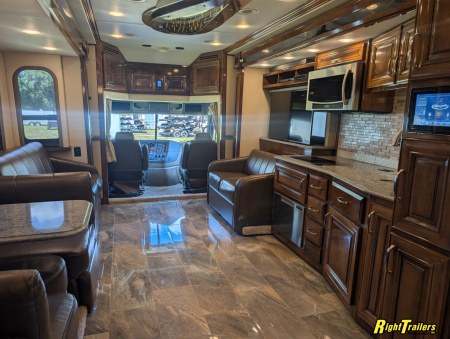 Used 2018 Renegade RV 45ft iKon Class C Motorhome - Deluxe Interior