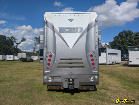 Used 2018 Renegade RV 45ft iKon Class C Motorhome - Deluxe Interior