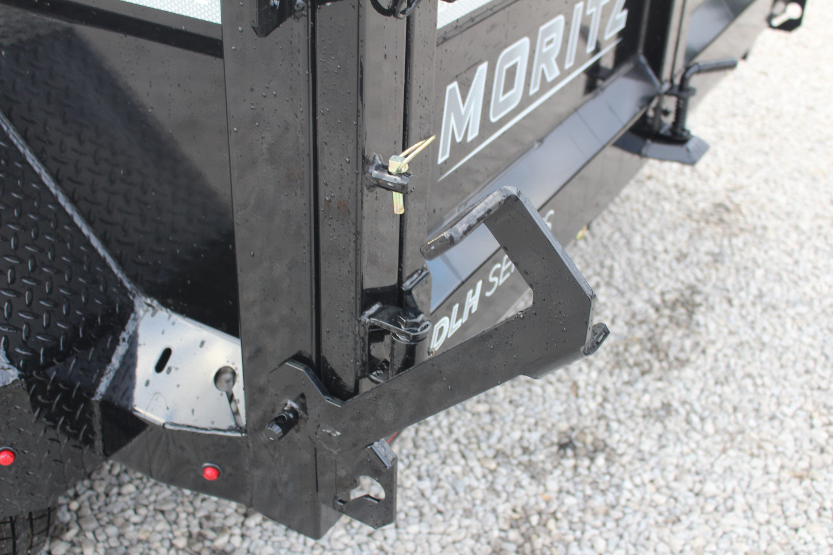 New 2026 Moritz 6' 2" x 10' Heavy Commercial DLH Series Dump Trailer - 9950# GVW