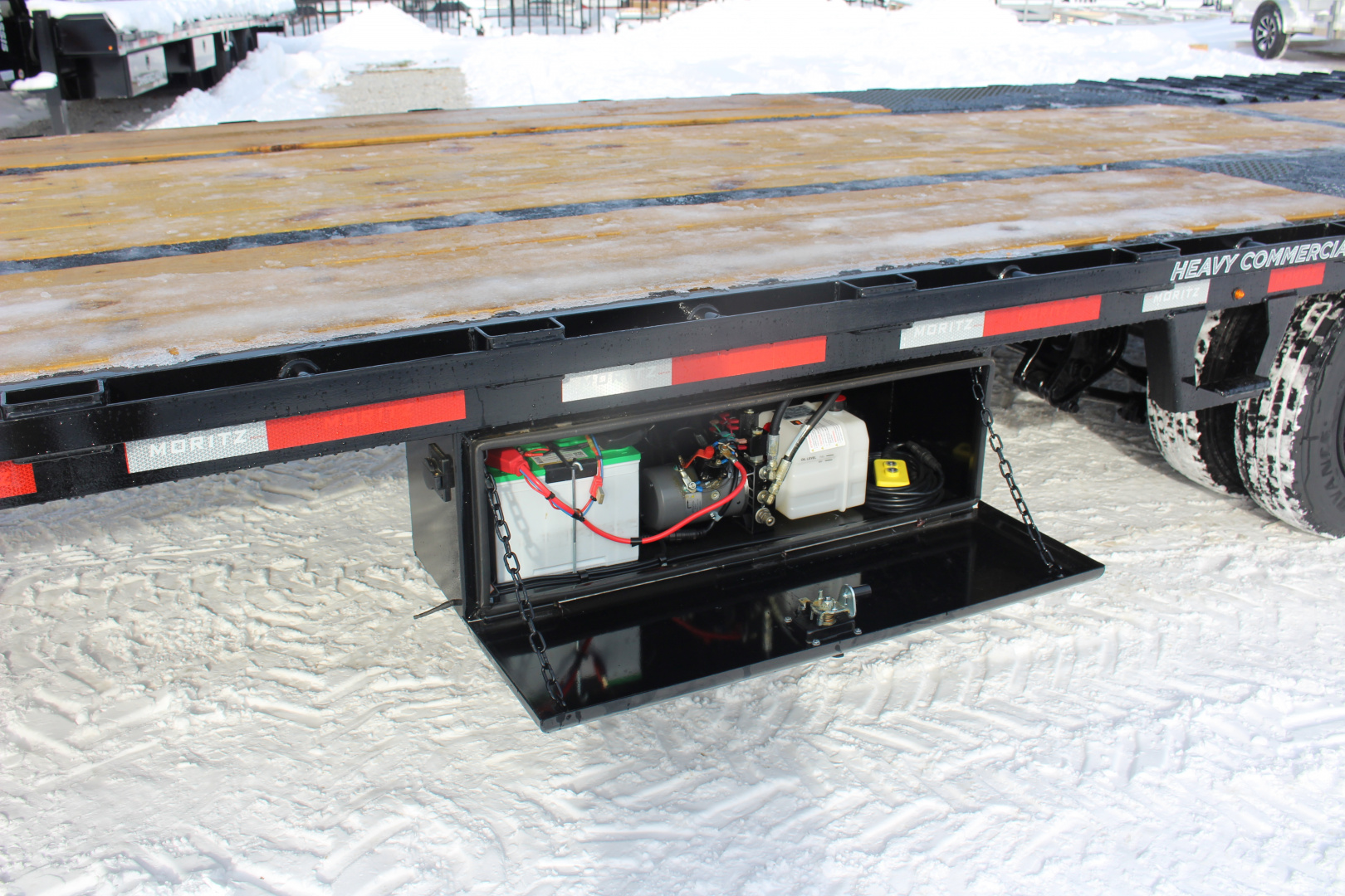New 2026 Moritz FDGH Hydraulic Tail 34' GOOSENECK Deckover Flatbed Trailer- 25900# GVW