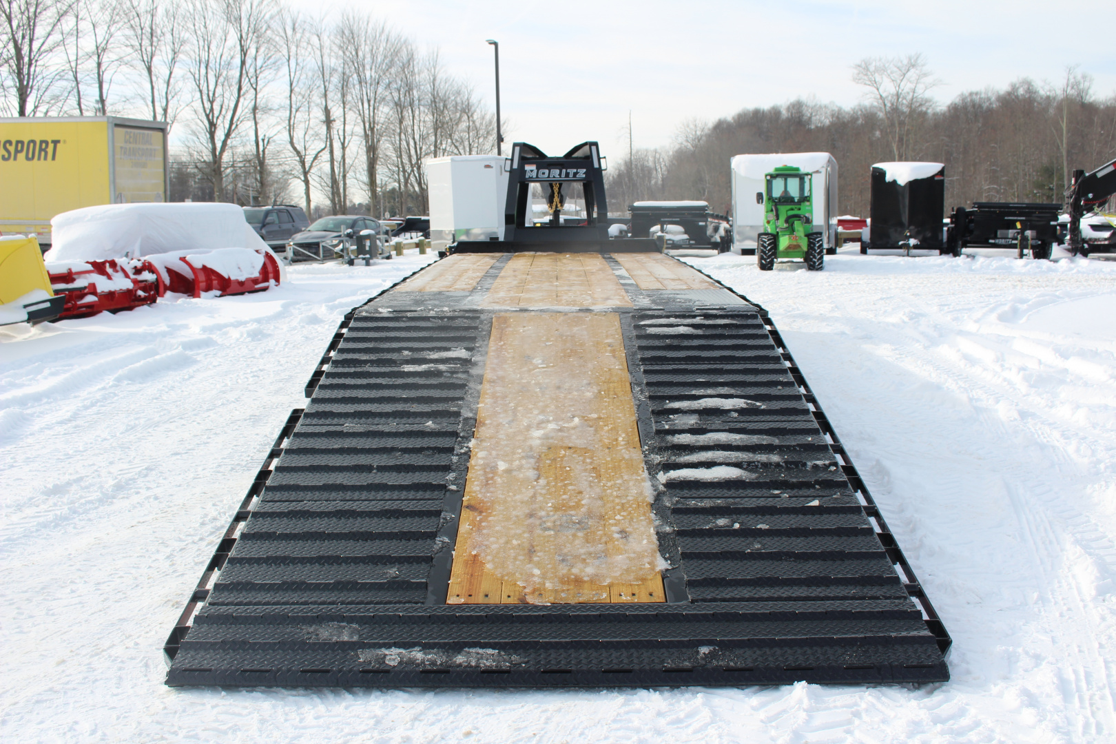 New 2026 Moritz FDGH Hydraulic Tail 34' GOOSENECK Deckover Flatbed Trailer- 25900# GVW