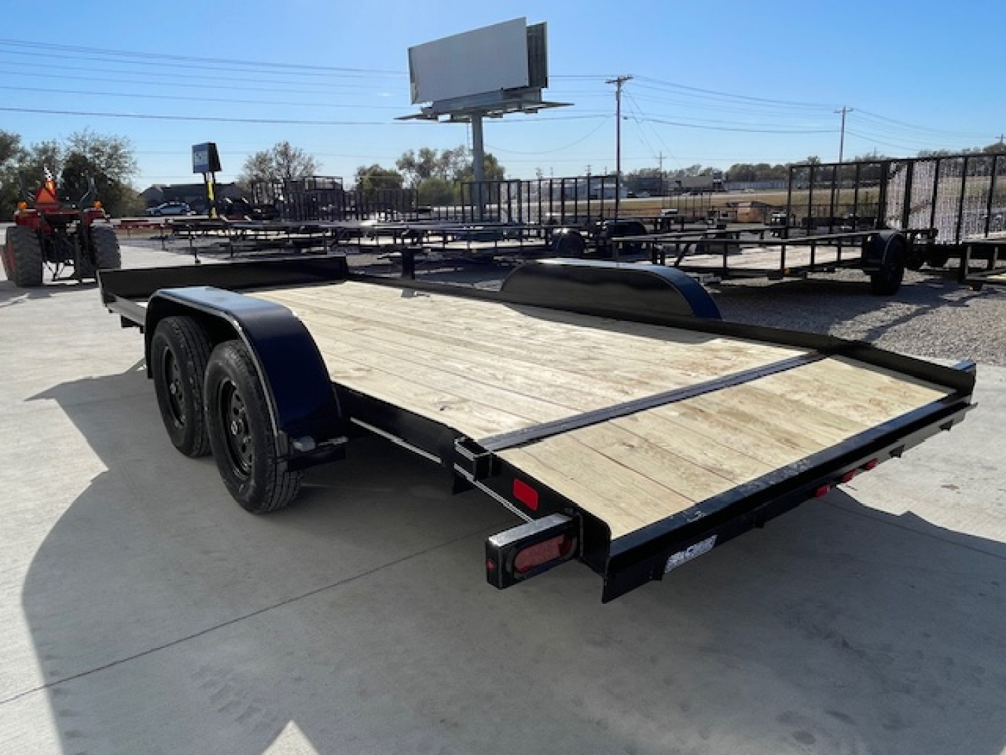 New 2026 DAVIDSON 83X18 (16+2) 2-3500LB AXLE WOOD FLOOR CAR HAULER W/ DOVETAIL