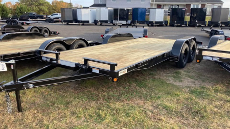 New 2026 P & T Trailers 18' wood deck Car Hauler