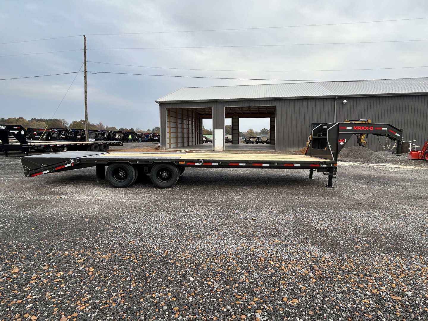 New 2026 MAXX-D 102"X28' 25.9K Gooseneck Flatbed Trailer