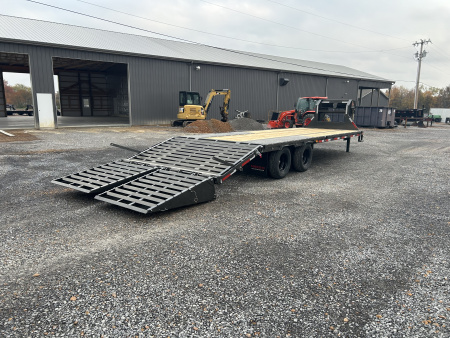 New 2026 MAXX-D 102"X28' 25.9K Gooseneck Flatbed Trailer