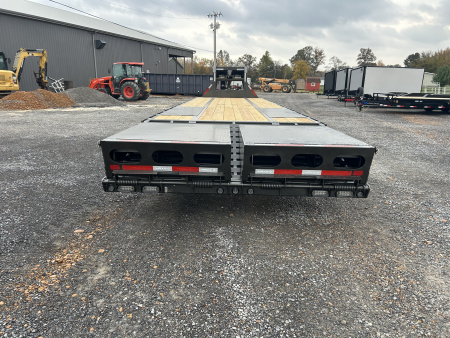 New 2026 MAXX-D 102"X32' 25.9K Gooseneck Flatbed Trailer