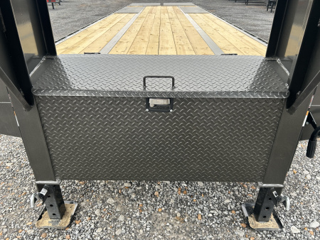 New 2026 MAXX-D 102"X32' 25.9K Gooseneck Flatbed Trailer