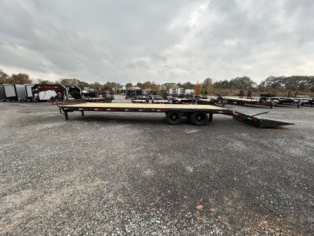 New 2026 MAXX-D 102"X32' 25.9K Gooseneck Flatbed Trailer