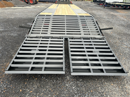 New 2026 MAXX-D 102"X32' 25.9K Gooseneck Flatbed Trailer