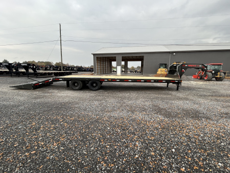 New 2026 MAXX-D 102"X32' 25.9K Gooseneck Flatbed Trailer