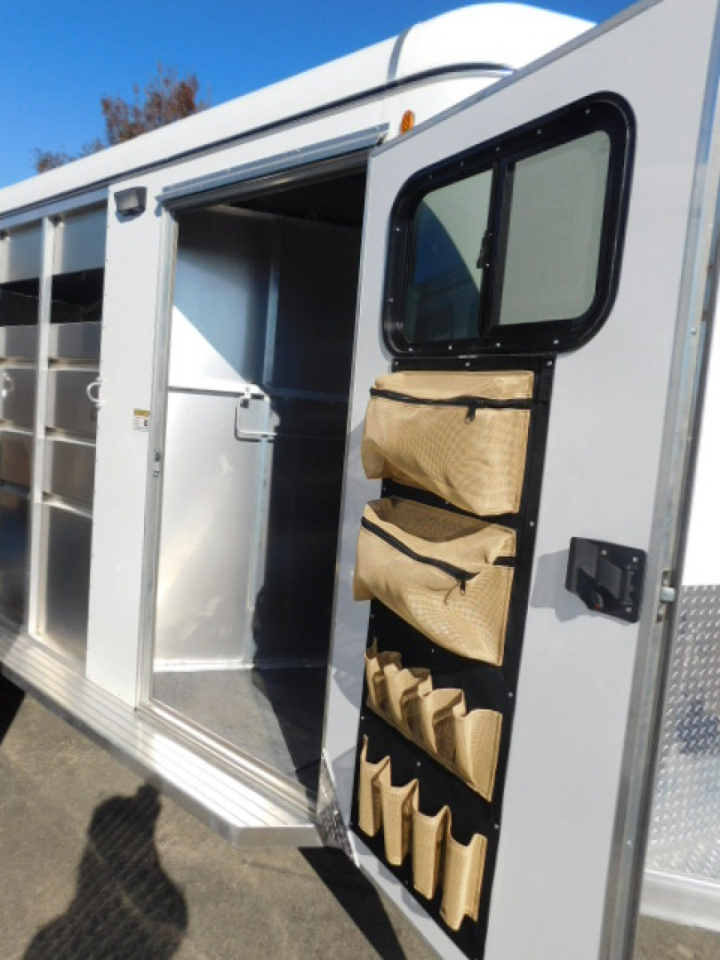 New 2026 Maverick Trailers Lite 4H Horse Trailer