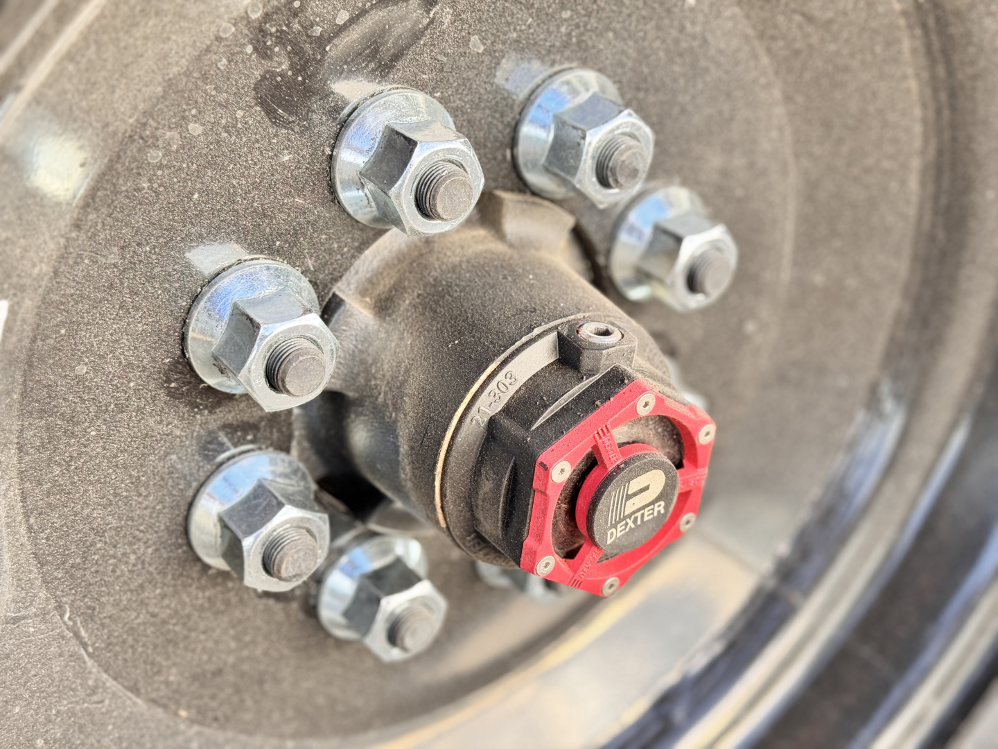 New 2026 Load Trail BLACK FRIDAY 8.5-30 Single Wheel Gooseneck Equipment Hauler 16K GVWR